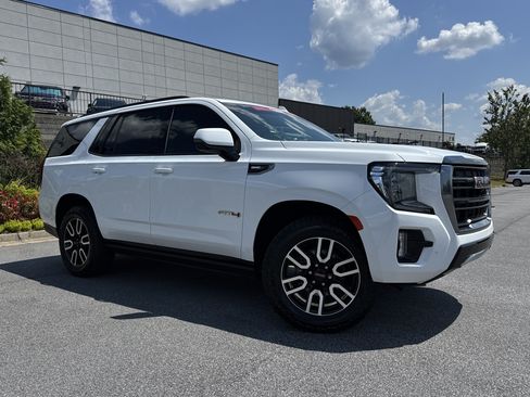 Used 2021 GMC Yukon AT4 w/ AT4 Premium Package AWD/4WD image 2