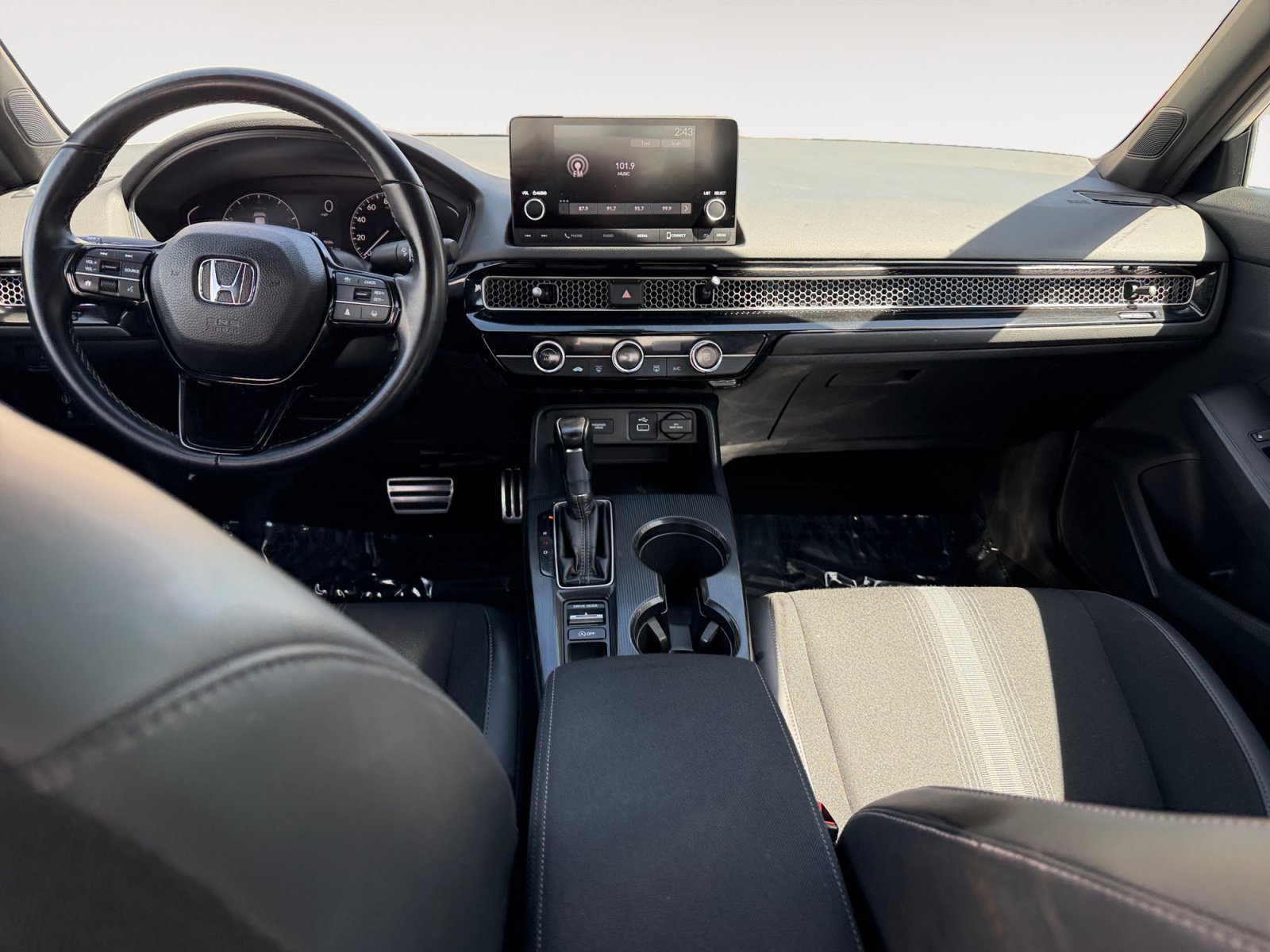 Used 2024 Honda Civic Sport image 10