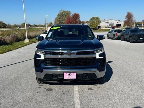 Certified 2023 Chevrolet Silverado 1500 LT image 12