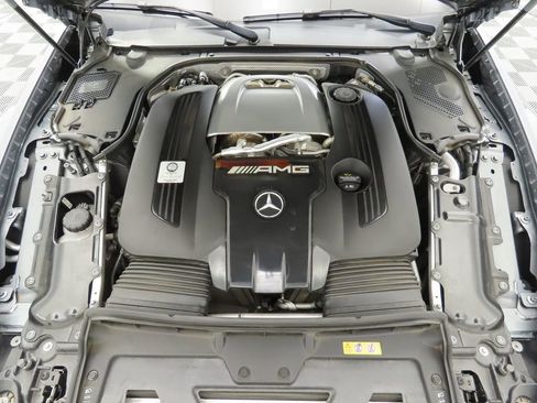 Used 2022 Mercedes-Benz SL 55 AMG 4MATIC image 34