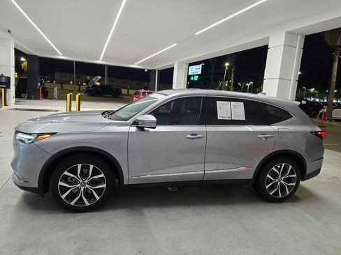 Used 2022 Acura MDX FWD w/ Technology Package image 3
