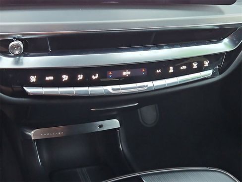 Used 2026 Cadillac Lyriq V image 12