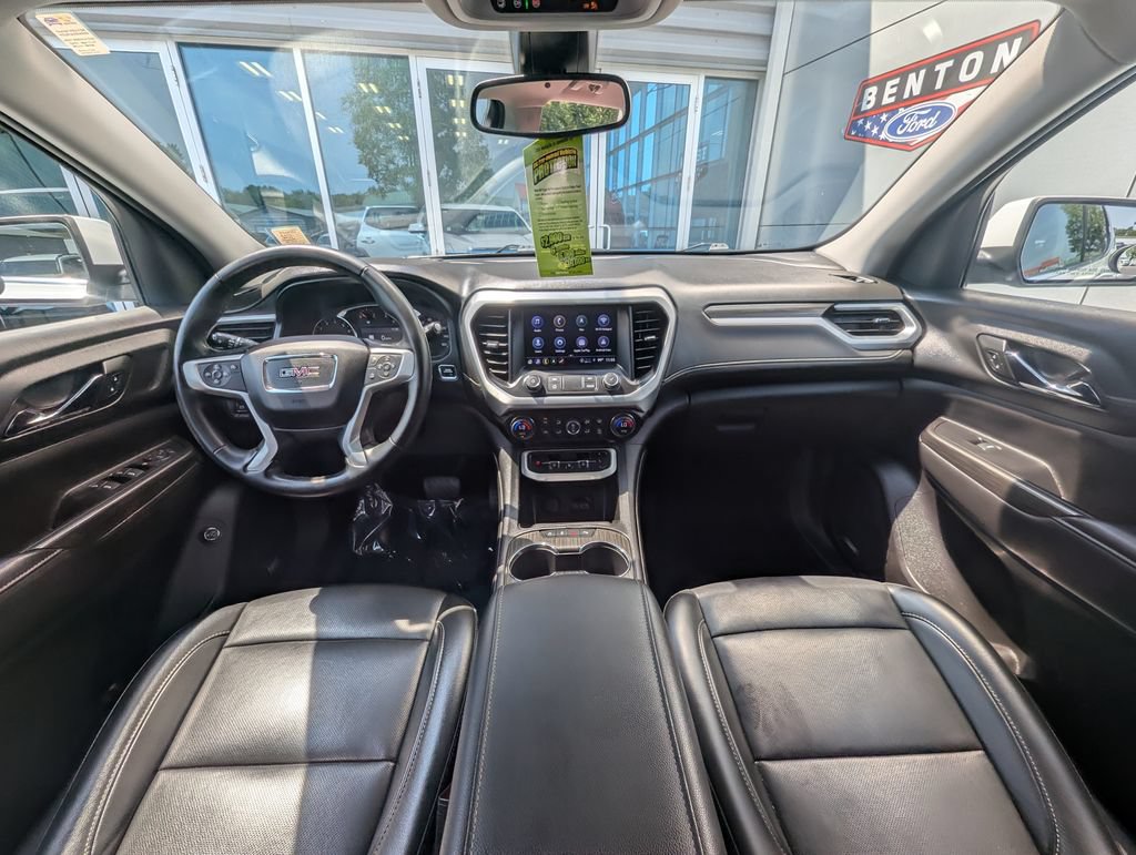 Used 2023 GMC Acadia SLT FWD image 15