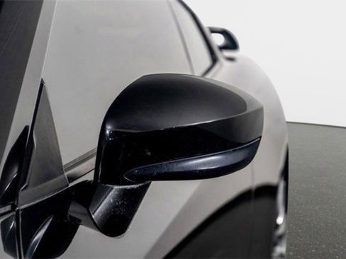 Used 2015 Nissan GT-R Premium image 25