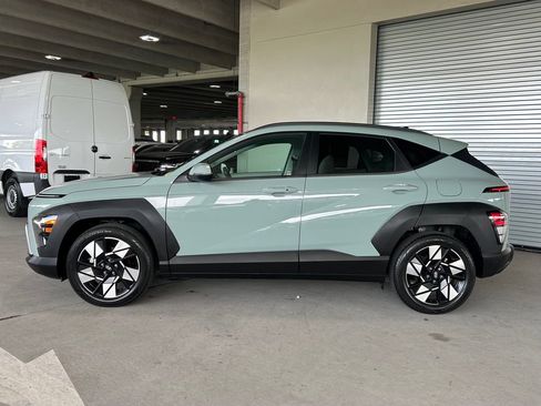 Used 2024 Hyundai Kona SEL FWD image 8