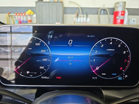 New 2026 Mercedes-Benz GLC 300 GLC 300 image 21