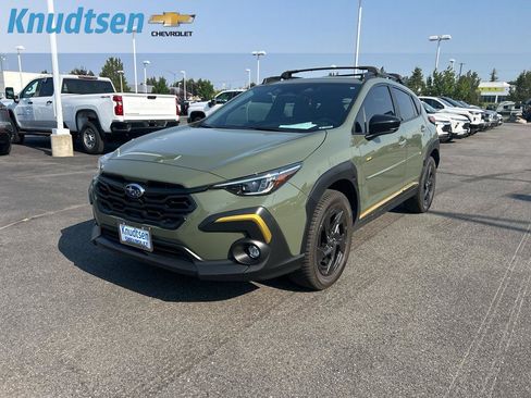 Used 2024 Subaru Crosstrek 2.5i Sport AWD/4WD image 3