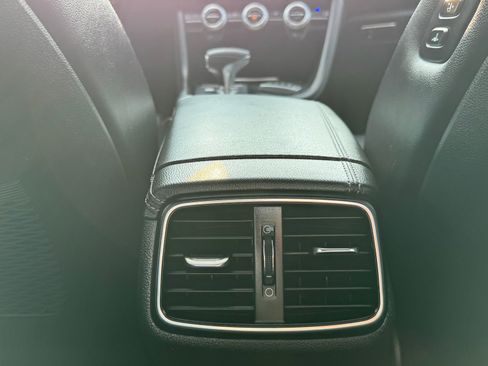 Used 2020 Genesis G70 2.0T w/ Elite Package image 31