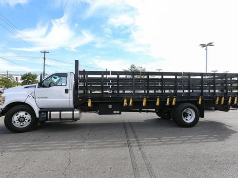 Used 2027 Ford F650 2WD Regular Cab Super Duty image 6