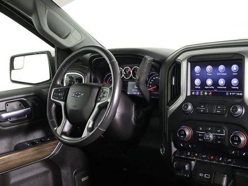 Used 2020 Chevrolet Silverado 1500 RST AWD/4WD image 24