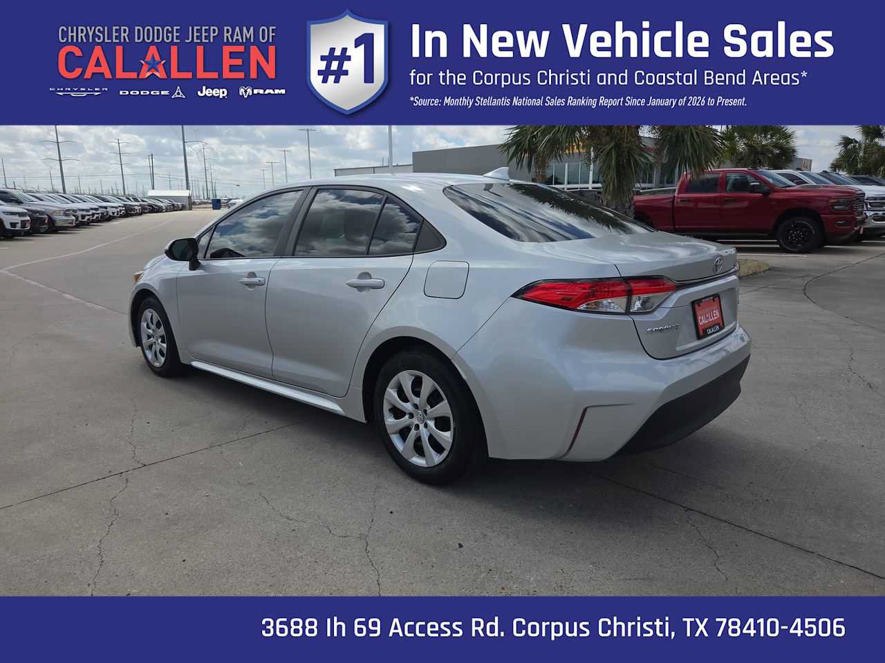 Used 2024 Toyota Corolla LE FWD image 12