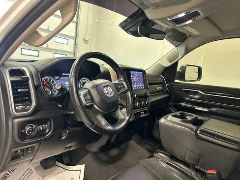 Used 2022 RAM 1500 Laramie AWD/4WD image 19