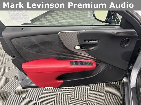 Certified 2023 Lexus LS 500 F Sport image 9