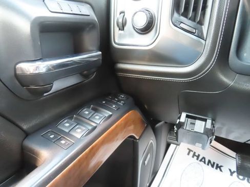 Used 2018 Chevrolet Silverado 1500 LTZ w/ Sport Package AWD/4WD image 33