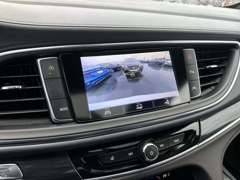 Used 2023 Buick Enclave Essence w/ Experience Buick Package image 17