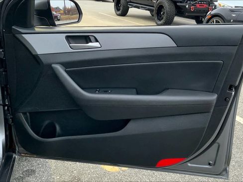 Used 2019 Hyundai Sonata SEL image 22