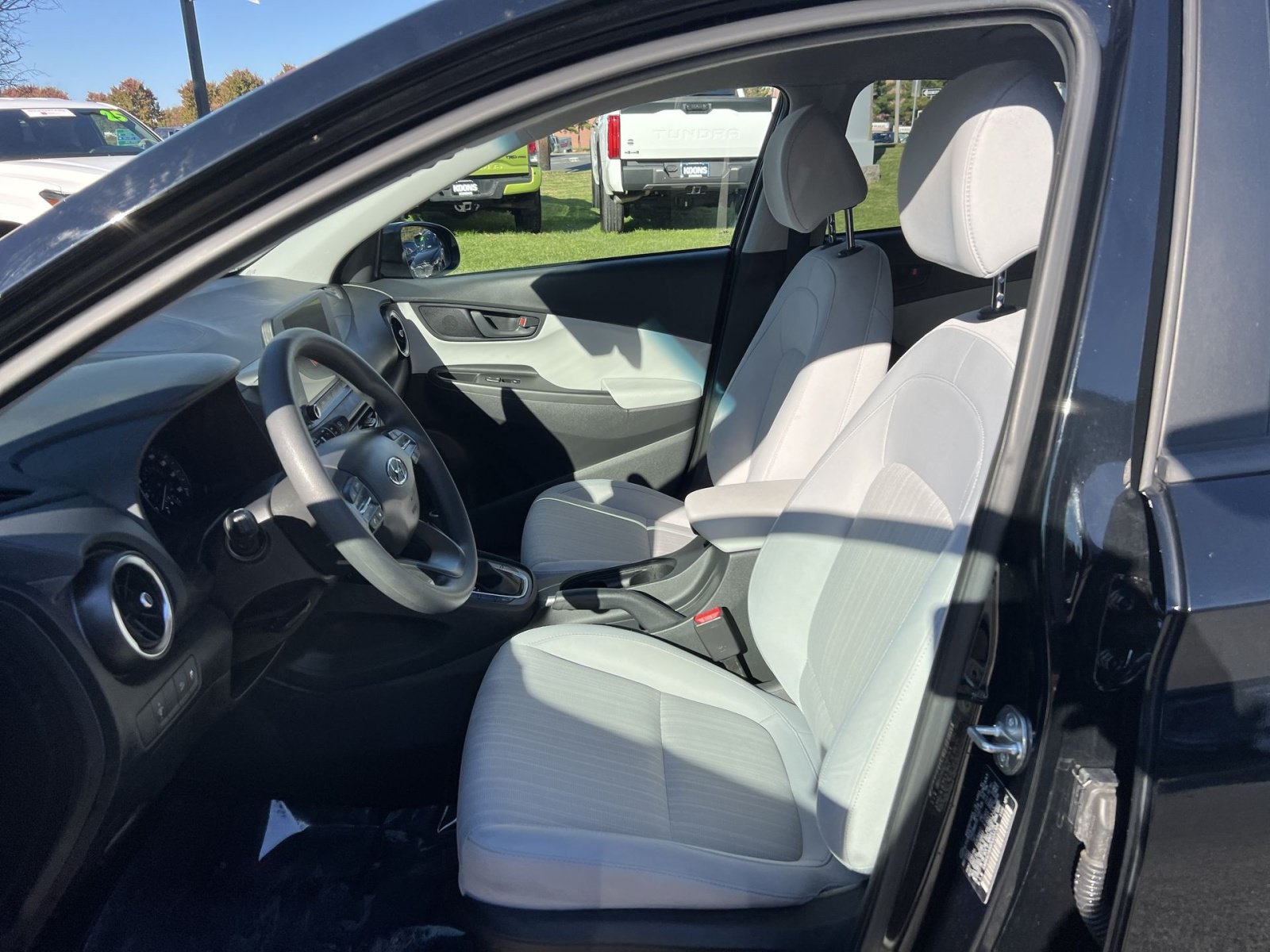 Used 2023 Hyundai Kona SEL FWD image 13