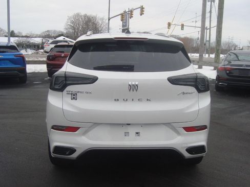 Used 2024 Buick Encore GX Avenir w/ Avenir Technology Package image 5