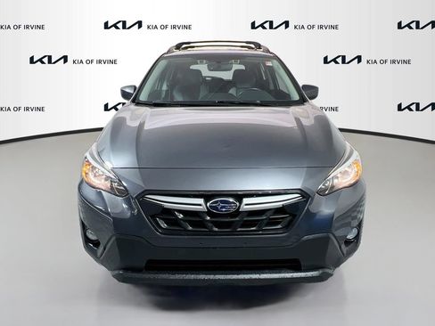Used 2023 Subaru Crosstrek 2.0i Premium w/ Popular Package #3 AWD/4WD image 2