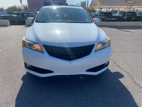 Used 2015 Acura ILX w/ Premium Package FWD image 2