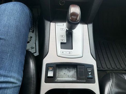 Used 2014 Subaru Legacy 2.5i Limited image 19