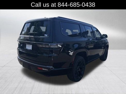 New 2026 Jeep Grand Wagoneer Limited AWD/4WD image 5
