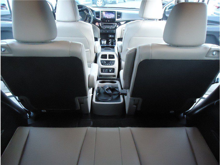 Used 2016 Honda Pilot Elite image 20