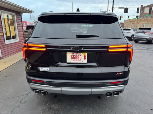 Used 2025 Chevrolet Traverse Z71 w/ Enhanced Driving Package image 6