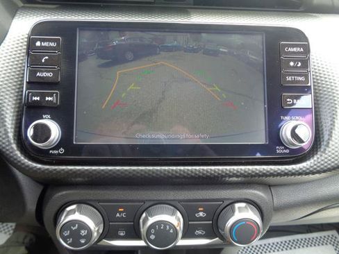 Used 2024 Nissan Kicks SV FWD image 36