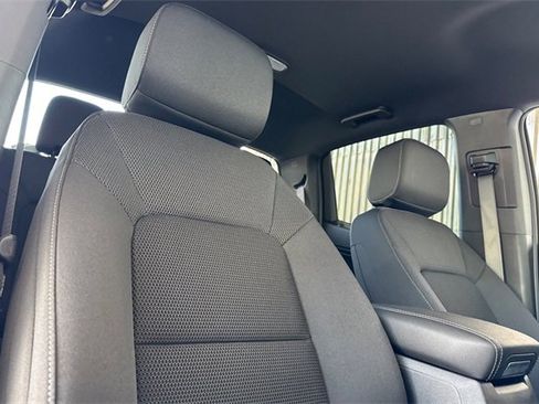 New 2025 GMC Canyon Elevation w/ Convenience Package image 16