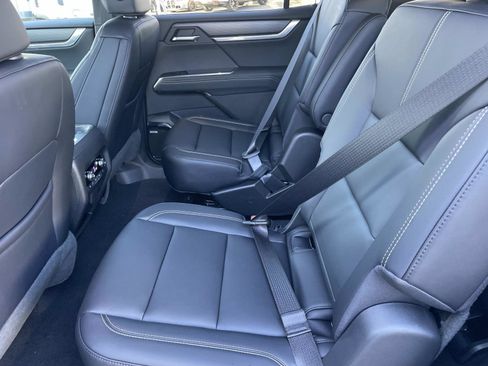 New 2026 GMC Acadia Elevation w/ Elevation Premium Package image 25