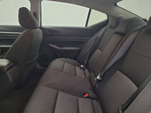 Used 2023 Nissan Altima 2.5 SV FWD image 18