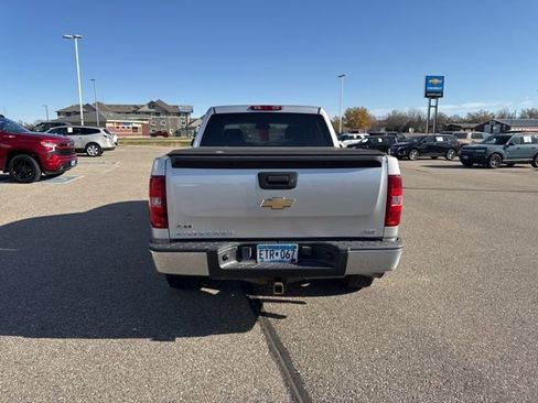 Used 2010 Chevrolet Silverado 1500 LTZ w/ Z71 Appearance Package image 6