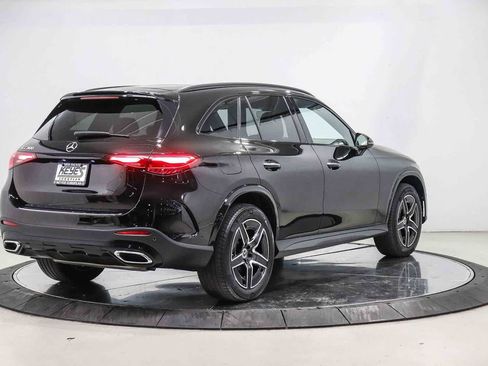 Certified 2024 Mercedes-Benz GLC 300 image 4