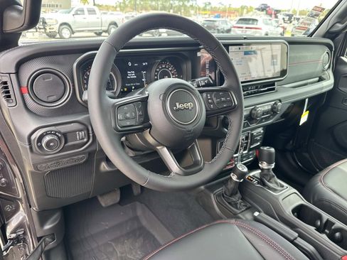 New 2026 Jeep Wrangler Unlimited Rubicon image 16