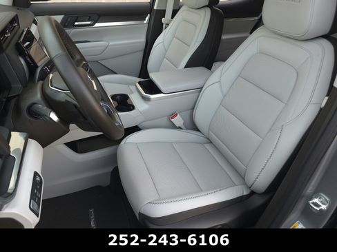 Used 2026 GMC Terrain Denali AWD/4WD image 10