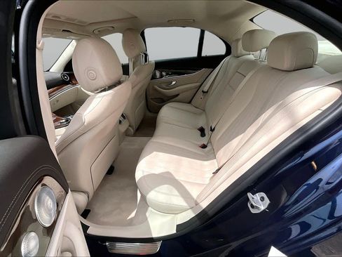 Certified 2020 Mercedes-Benz E 350 4MATIC Sedan image 21