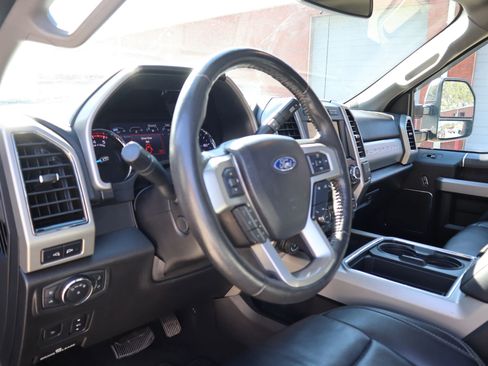 Used 2021 Ford F350 Lariat w/ Lariat Ultimate Package image 15