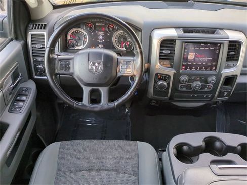 Used 2019 RAM 1500 Big Horn image 15