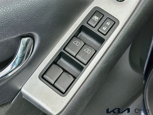 Used 2013 Nissan Murano SV image 17