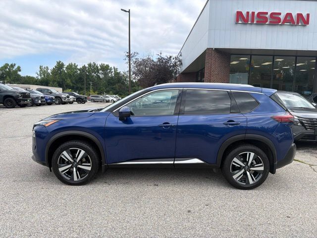 Used 2023 Nissan Rogue SL AWD/4WD image 8