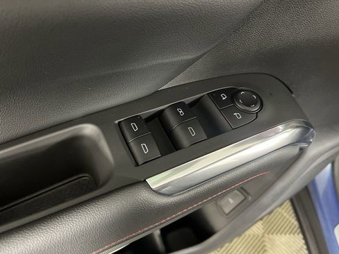 Certified 2025 Chevrolet Traverse Z71 w/ Driver Confidence Package image 23