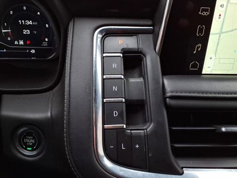 Certified 2023 GMC Yukon XL SLE image 6