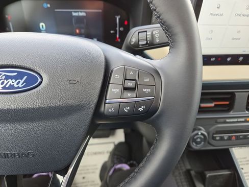 Used 2025 Ford Maverick Lariat w/ 4K Tow Package AWD/4WD image 22