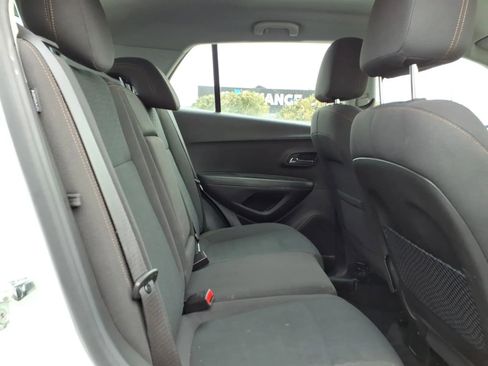 Used 2017 Chevrolet Trax LS image 16