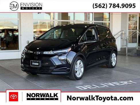 Used 2023 Chevrolet Bolt LT w/ Driver Confidence Package image 1