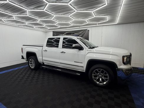 Used 2018 GMC Sierra 1500 SLT w/ SLT Premium Package AWD/4WD image 2
