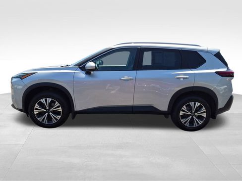 Certified 2023 Nissan Rogue SV w/ SV Premium B Package AWD/4WD image 13