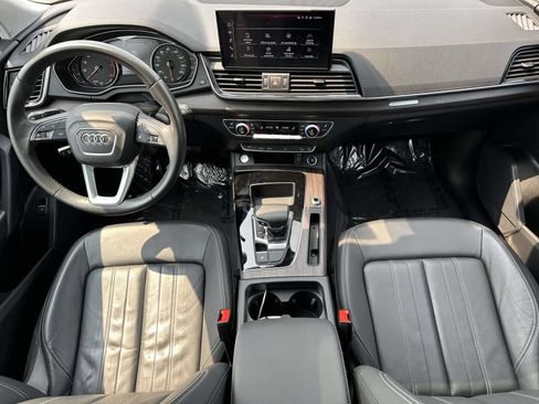 Used 2023 Audi Q5 2.0T Premium w/ Convenience Package AWD/4WD image 10