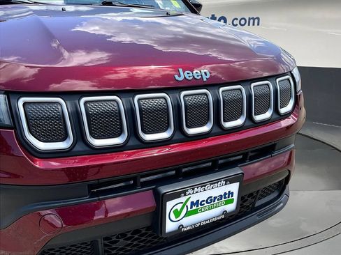 Used 2022 Jeep Compass Latitude AWD/4WD image 35